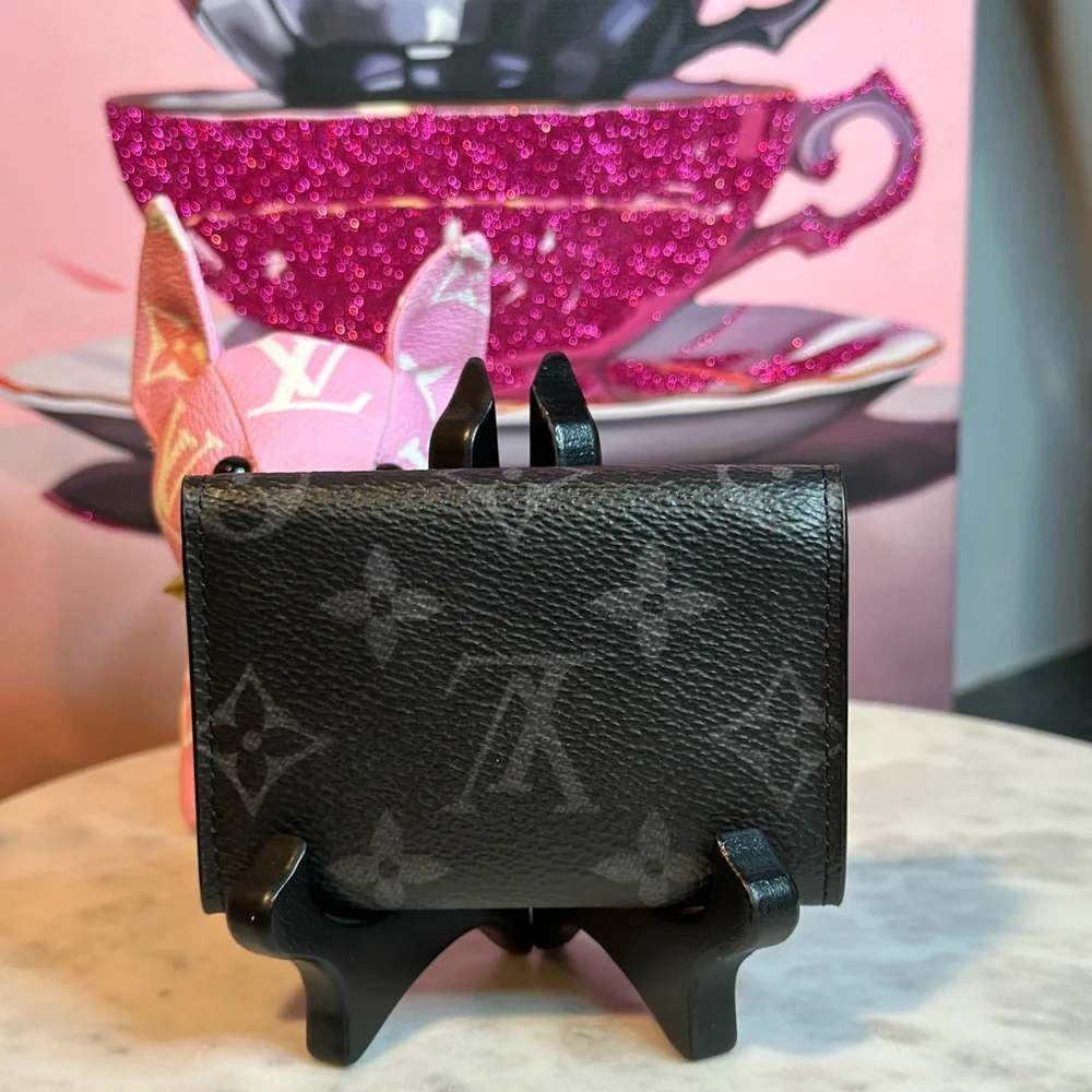 Louis Vuitton Eclipse Discovery Wallet - Picture 3 of 11